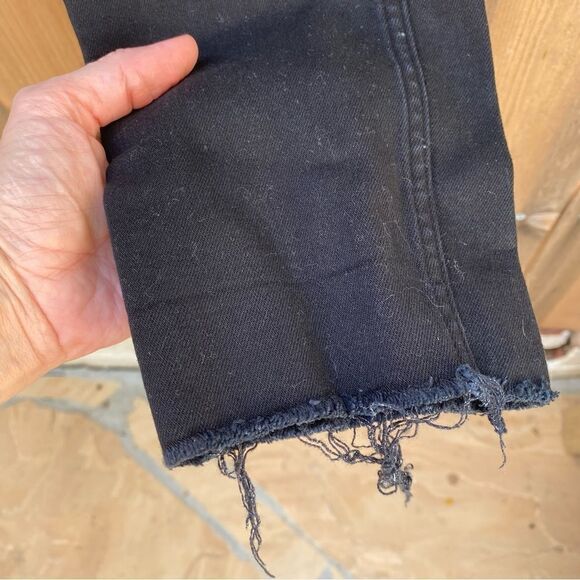 Madewell 10 inch high riser distressed raw hem ripped black skinny jeans size 26 - Picture 8 of 15
